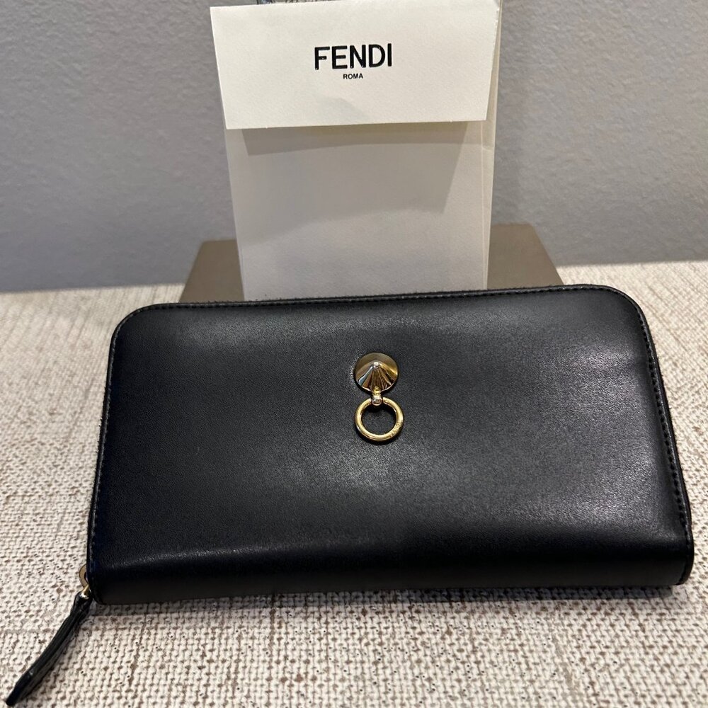 Authentic Fendi Vitello Liberty Century Lucido By The Way Zip Around